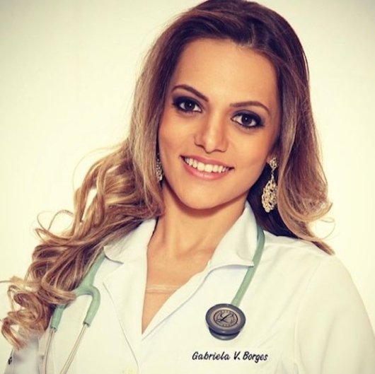 Dra. Gabriela Vieira Borges