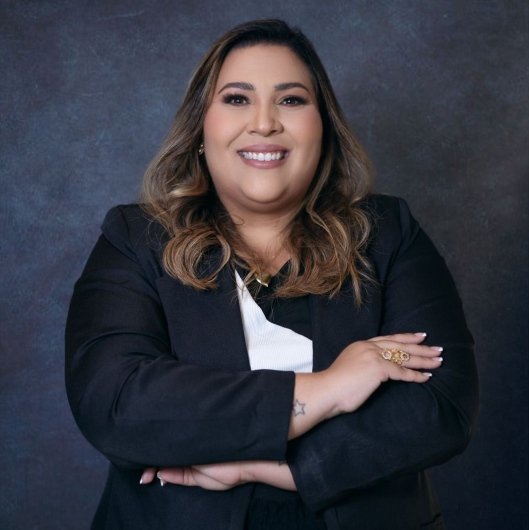 Dra. Helena Santos