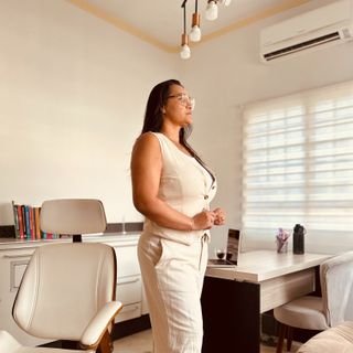 Dra. Jane C.Santos