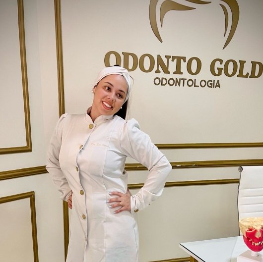 Dra. Tais Carvalho