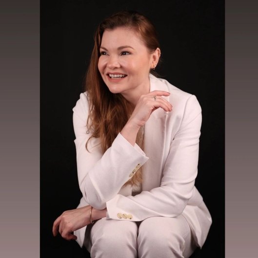 Dra. Marina Sales
