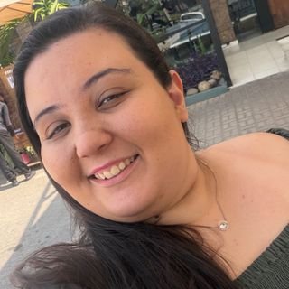 Suellen Alves de Oliveira