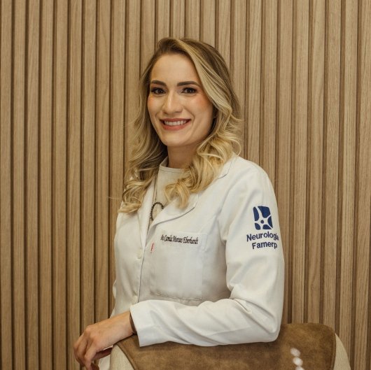 Dra. Camila Moraes Eberhardt