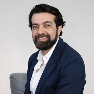 Dr. Raphael Mariano Pelinsari de Paula