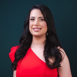 Carina Cavalcanti