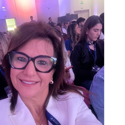 Dra. Andréa Magliari