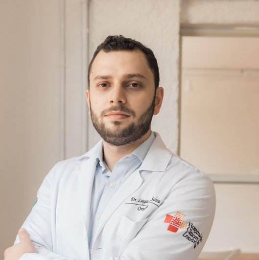 Dr. Layan C. Silva