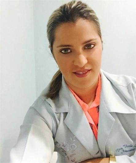 Dra. Thaila Baptista Leitão