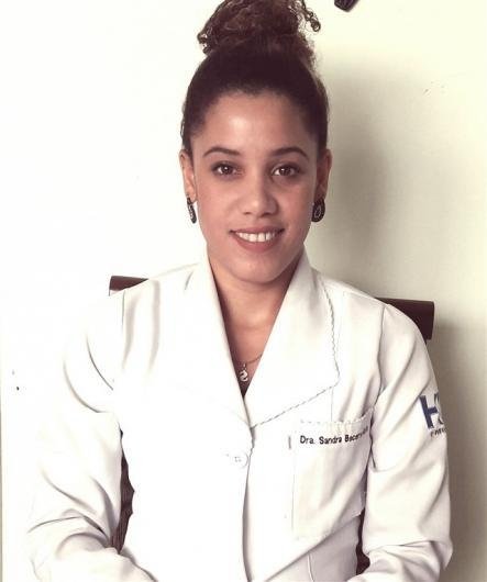 Dra. Sandra Becerra Jova
