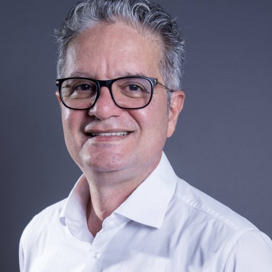 Dr. Roberto Magliano de Morais