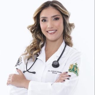 Dra. Isabela Ribeiro Severino