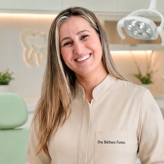 Dra. Bárbara de Pinho Fontes
