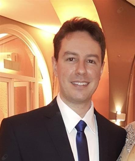 Dr. Lucas Schmidt Silva