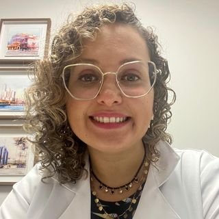 Dra. Raphaella Moura Cardoso