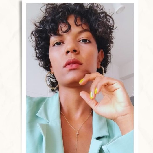 Dra. Andreza Tavares
