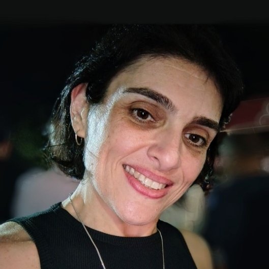 Larissa Moraes Nascimento