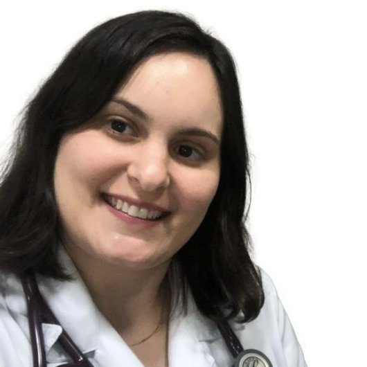 Dra. Mariana Queiroz
