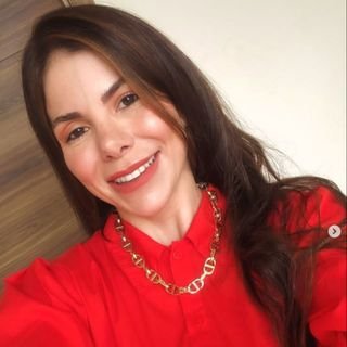 Dra. Silvana Correia Santos