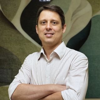 Dr. Saulo Freitas