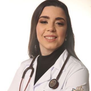 Dra. Ana Carolina de Carvalho Coutinho Ezarani