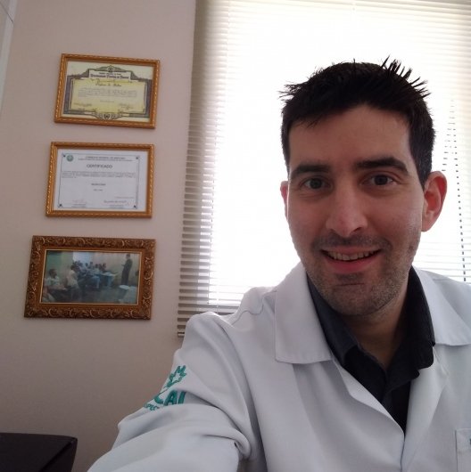 Dr. Renan Francisco Oliva