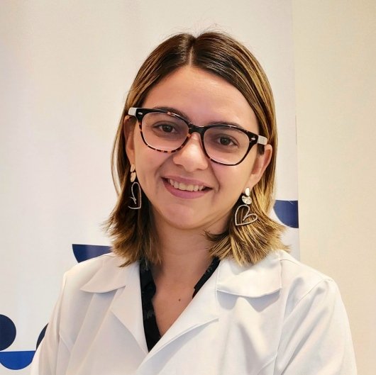 Dra. Ana Claudia Torquato