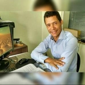 Dr. Eslan Santos