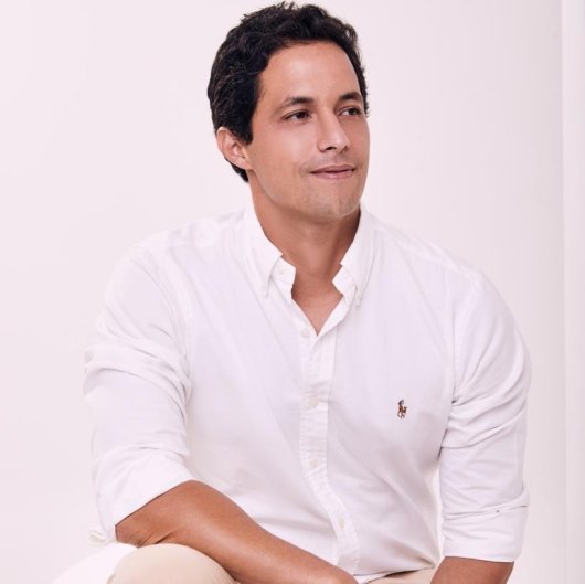 Dr. Gustavo Caiado de Carvalho