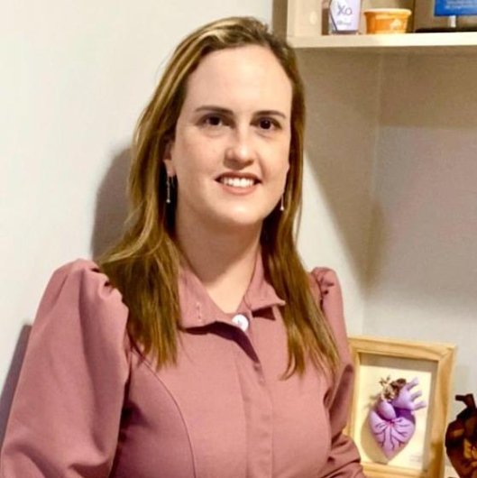 Dra. Ana Luiza Medeiros Vasconcelos Lima