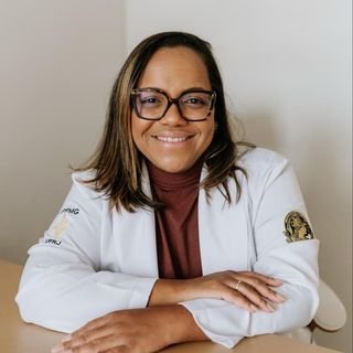 Dra. Helena Freitas dos Santos Coelho