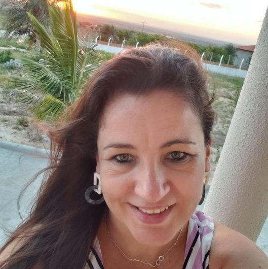 Suelane De Oliveira Silva Smiderle