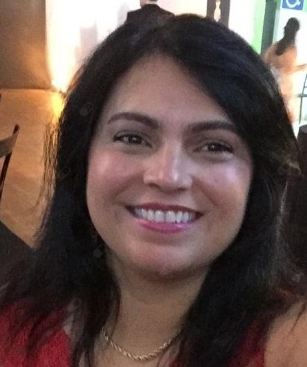 Dra. Adriana Carvalho Ribeiro