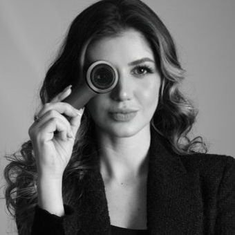 Dra. Lorena Mesquita