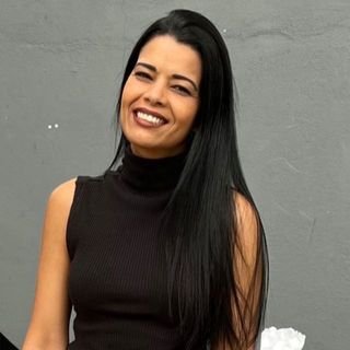 Monique Eva Custódio Medina