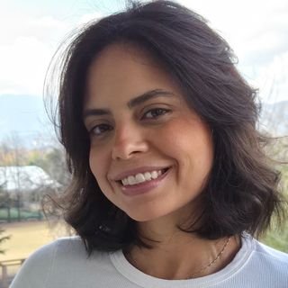 Dra. Leticia Cantuária