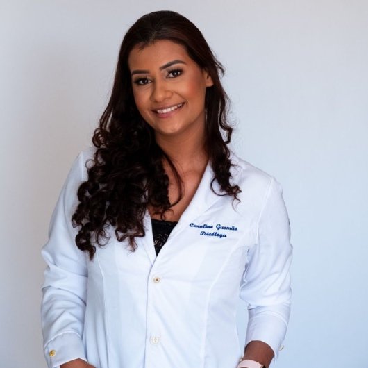 Dra. Caroline Gomes Gusmão Boa Sorte