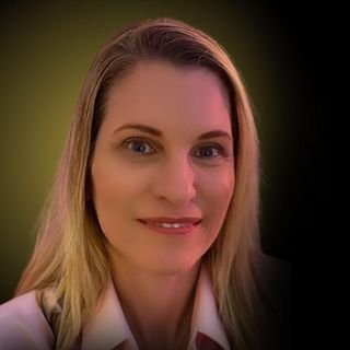 Lenie Heimer Correia
