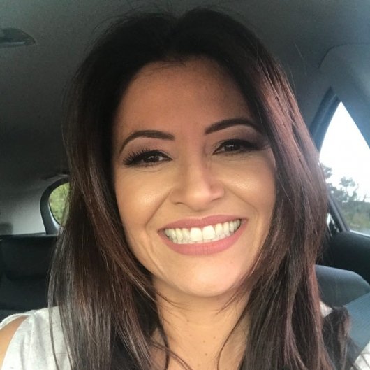 Dra. Alessandra Resende Oliveira Carneiro