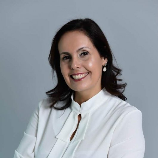 Dra. Paula Cruz Borelli