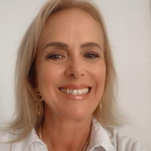 Dra. Jaqueline Paula Lopes Vieira