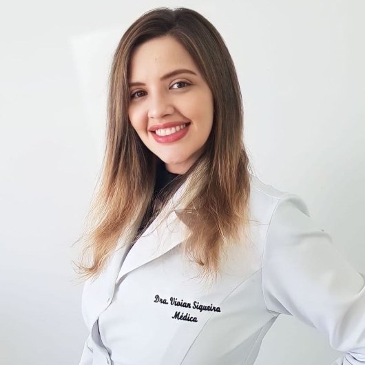 Dra. Vivian Guimarães Siqueira da Costa
