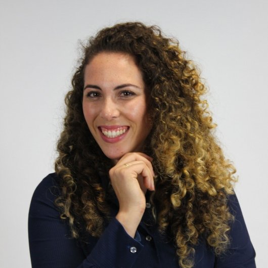 Dra. Bruna Mendes