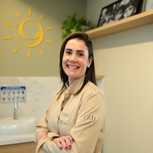 Sílvia Franca e Ferreira .