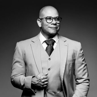 Dr. Gilberson Wanderley