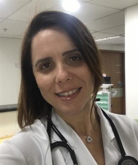 Dra. Mailu Barros