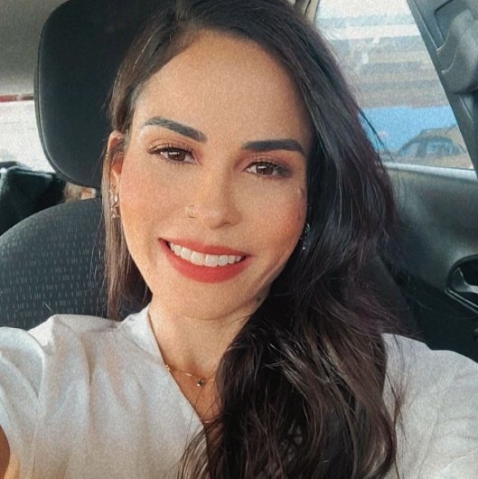 Daniele Fernanda de Oliveira
