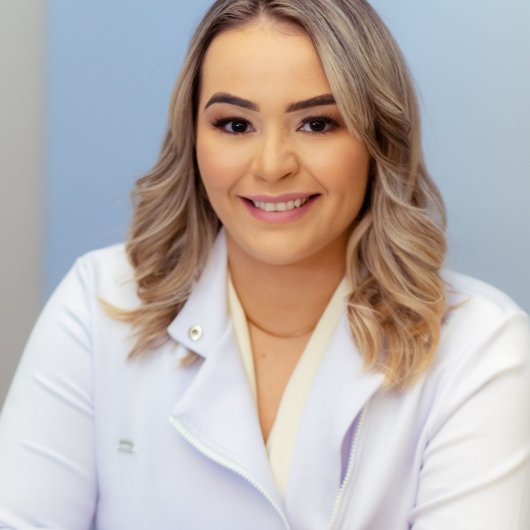 Dra. Hyanne de Abreu Candido de Souza