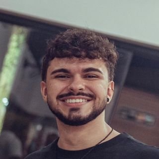 Henrique Góes Novaes Ferreira Araújo