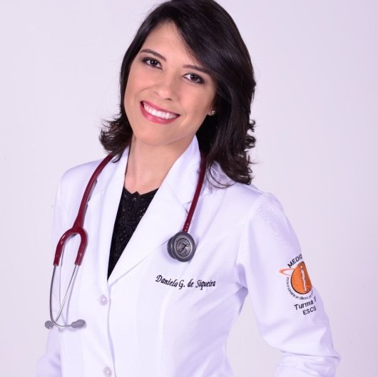 Dra. Daniela Guimarães de Siqueira