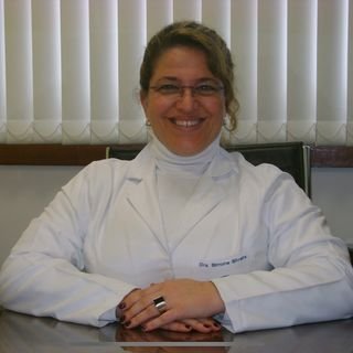 Dra. Simone Silveira Lo Re